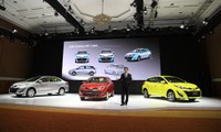 Kỹ sư trưởng của Toyota giới thiệu 2 mẫu xe Vios và Yaris 2018
