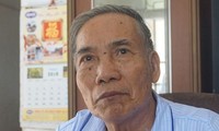 Thầy giáo Lê Kim Toàn. Ảnh: Lê Hoàng.