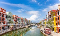 Từ “thủ phủ” du lịch bán lẻ trên thế giới tới “thành phố không ngủ” ở Việt Nam