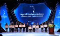 Trao giải thưởng Hồ Chí Minh, giải thưởng nhà nước về Khoa học và Công nghệ đợt 6 