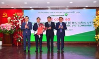 Vietcombank tổ chức Lễ công bố Quyết định chuẩn y Phó Bí thư Đảng ủy và bổ nhiệm Tổng Giám đốc 
