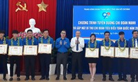 Trung ương Đoàn tuyên dương Bí thư Chi đoàn tiêu biểu cụm sông Hậu 