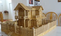 Tác phẩm nghệ thuật từ tre qua bàn tay khéo léo của chàng trai khuyết tật