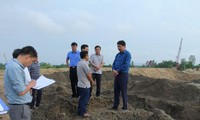 Phó Chủ tịch tỉnh Thanh Hóa kiểm tra đột xuất, tạm dừng 3 bãi tập kết cát