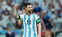 ‘Xé lưới’ Mexico, Messi cân bằng thành tích của Maradona