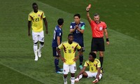 Mục kích tình huống nhận thẻ đỏ đầu tiên ở World Cup 2018