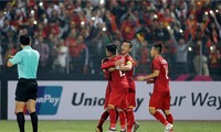Tờ Fox Sports Asia cho rằng hàng tiền vệ là sức mạnh lớn nhất của tuyển Việt Nam.