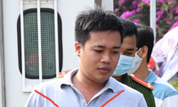 Nguyễn Thiện Toàn bị công an bắt giữ. Ảnh: H.G