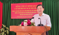 Phó Thủ tướng Lê Minh Khái thăm, tặng quà Tết cho người dân Bạc Liêu