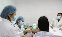 Tiêm thử nghiệm vắc-xin made in Việt Nam Ảnh: Như Ý