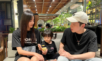 Con gái Trương Mỹ Nhân - Phí Ngọc Hưng khiến netizen thích mê khi bắt trend cùng bố mẹ