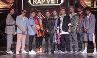 Pha chuyển nhượng thú vị tại “Rap Việt“: Karik tung nón vàng cứu Ricky Star của team Binz