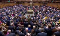 Các nghị sỹ Anh bỏ phiếu tại Hạ viện bác bỏ việc Brexit không thỏa thuận.