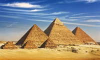 Giãi mã các di tích cổ đại của Ai Cập, Kim tự tháp Giza và tượng nhân sư 