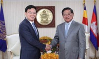 Đề nghị Campuchia đẩy nhanh tiến độ cấp thẻ ngoại kiều cho người gốc Việt 