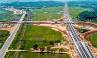 Nút giao Dung Quất trên tuyến cao tốc Đà Nẵng - Quảng Ngãi còn phải chờ lún tới tháng 6/2019.