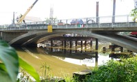 Cầu 32 tỷ ‘lọt’ giữa sông tại Huế nhiều năm được giải cứu như thế nào?