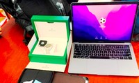 Du khách Mỹ đến Huế du lịch sơ ý đánh rơi tài sản &apos;khủng&apos;