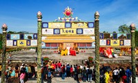 Mùng Một Tết vào Đại nội Huế khám phá thú chơi cung đình của người xưa