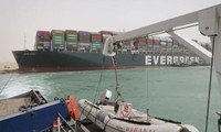 Tàu Ever Given bị “khui” chạy quá tốc độ trước khi vào kênh đào Suez, còn từng gây tai nạn