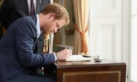 Hoàng tử Harry vẫn chưa kể hết chuyện: Sắp ra mắt hồi ký, kể “trung thực” về cuộc đời mình