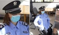 Trung Quốc: Một nhà máy gây phẫn nộ vì cho ma-nơ-canh ngồi làm nhân viên trực phòng cứu hỏa