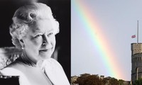 Cầu vồng đôi xuất hiện ngay trước khi Cung điện Buckingham thông báo Nữ hoàng Anh từ trần