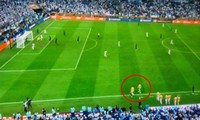 Bàn thắng của Messi trong hiệp phụ là không hợp lệ vì Argentina đã vi phạm một quy định?