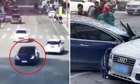Kinh hoàng video xe Tesla mất kiểm soát phóng như bay rồi va chạm với xe Audi ở Trung Quốc