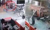 Ấn Độ: Chiếc máy kéo đang đỗ bỗng tự khởi động, lao vào cửa hàng