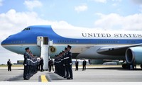Tại sao ai cũng hỏi tân Tổng thống Biden về màu sơn của chiếc chuyên cơ Air Force One mới?