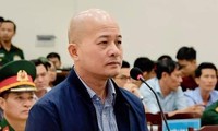 Đinh Ngọc Hệ (tức "Út trọc") tại một phiên tòa xét xử trước đó