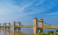 5 cây cầu vượt sông Hồng sắp xây dựng