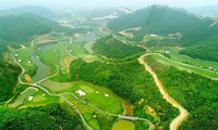 Hòa Bình muốn làm &apos;thủ phủ golf&apos;, quy hoạch 40 sân golf không dùng đất rừng, đất lúa