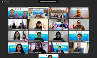 Các đại biểu thanh niên các nước và Ban thư ký ASEAN tại cuộc họp trực tuyến