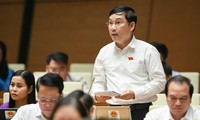Chất vấn Bộ trưởng về việc livestream của bà Nguyễn Phương Hằng