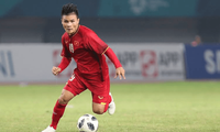 Quang Hải lọt top 6 cầu thủ châu Á đủ sức thi đấu ở trời Âu 