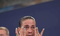 Oksana Chusovitina bật khóc khi nói lời chia tay Olympic Tokyo