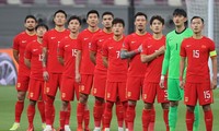 Trung Quốc luyện quân 1 tháng ở UAE chờ đấu đội tuyển Việt Nam
