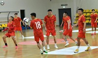 ĐT futsal Việt Nam trở lại sân tập để chuẩn bị cho trận đấu với Panama.