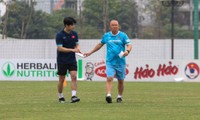 HLV Park Hang-seo loại 8 cầu thủ trước giờ lên đường đi Phú Thọ 