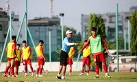 HLV Đinh Thế Nam chỉ ra điểm yếu cần cải thiện của U20 Việt Nam 