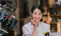 Shin Min Ah gật đầu tham gia &quot;Hometown Cha Cha Cha&quot; vì bị nữ chính Yoon Hye Jin thu hút
