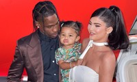 Rộ lên nghi vấn Kylie Jenner đang mang thai lần 2, xóa bỏ tin đồn rạn nứt với bạn trai