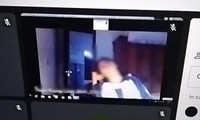 Nữ sinh học online quên tắt camera bị cô giáo bắt gặp ngay khoảnh khắc &quot;ngượng chưa kìa&quot;