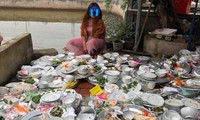 Chồng bắt ép vợ ở nhà nấu cơm rửa bát, dọn dẹp ngày Tết có thể bị phạt đến 10 triệu đồng?