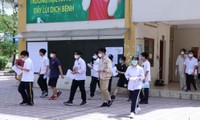 Tự chấm điểm với đề thi, đáp án chính thức của tất cả các môn thi vào lớp 10 THPT tại Hà Nội