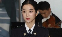Có thể bạn chưa biết, Seo Ye Ji &quot;Điên Thì Có Sao&quot; ngoài đời là một cảnh sát danh dự