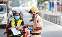 TPHCM không cấp giấy đi đường sau ngày 30/9