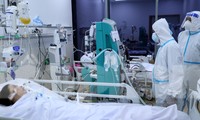 Hai tháng qua, Bệnh viện Hồi sức COVID-19 ở TP Thủ Đức, TPHCM đã tiếp nhận và điều trị hàng trăm thai phụ, sản phụ mắc COVID-19 từ các bệnh viện sản khoa và tuyến quận huyện chuyển đến.
